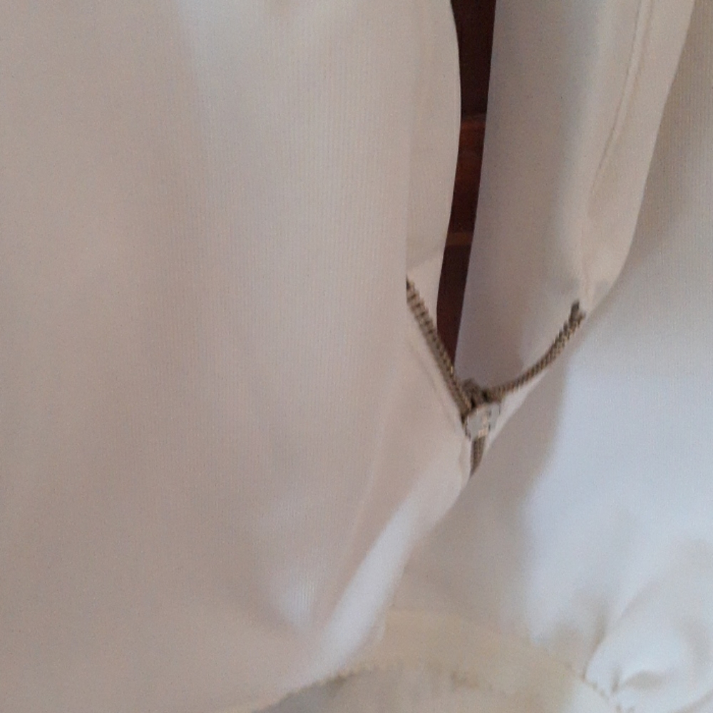 Top - Picture 5 of 8